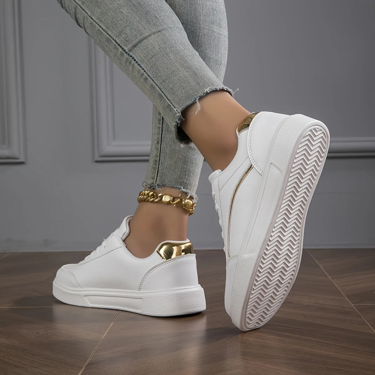 Casual Trendy Flat Skate Sneakers for Women | Perfect for Casual Days