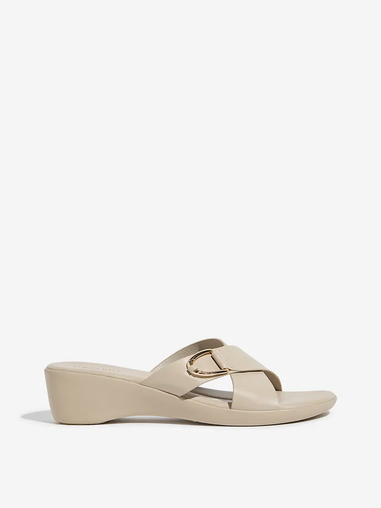 LUNA BLU Ivory Cross Strap Comfort Sandals