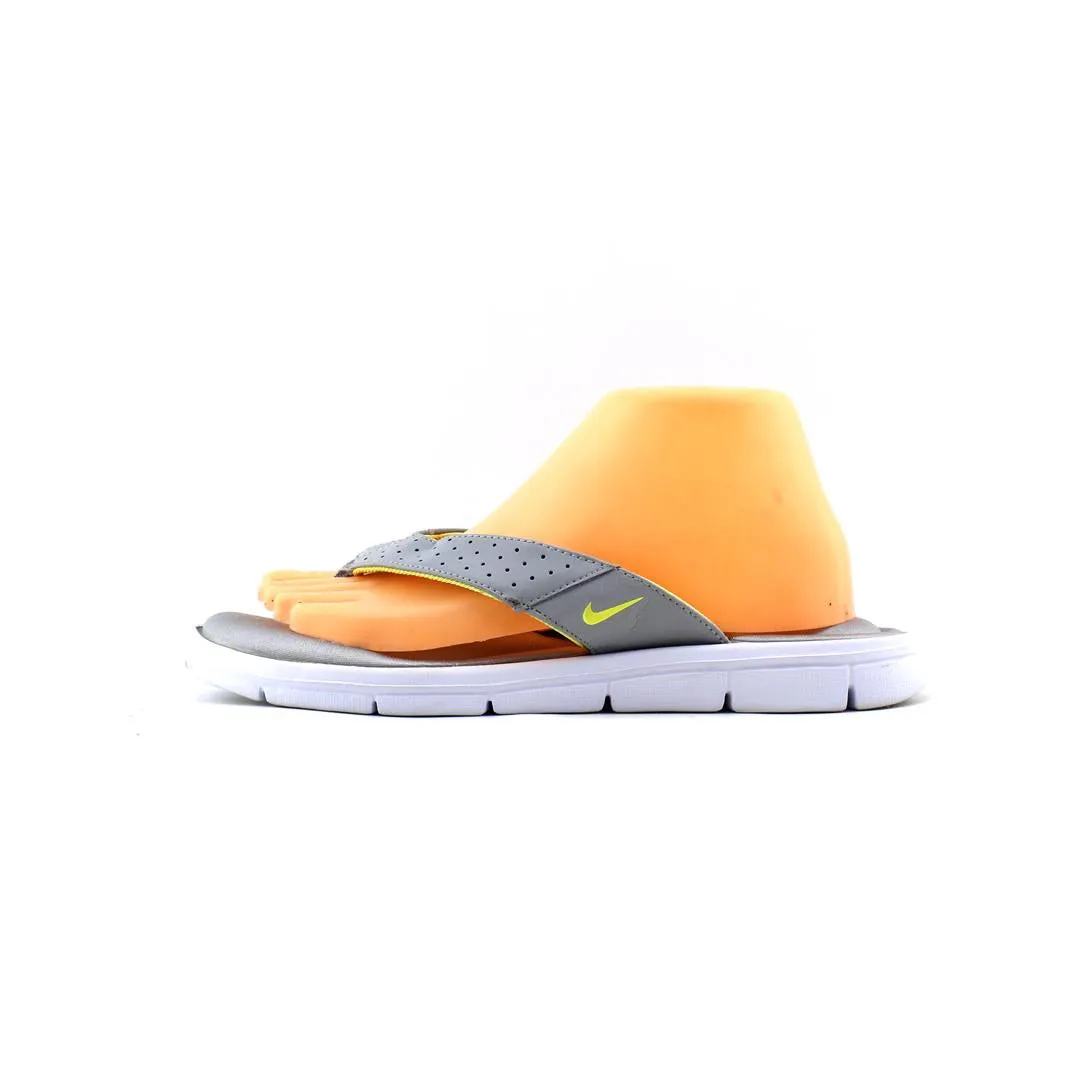 NIKE COMFORT FOOTBED