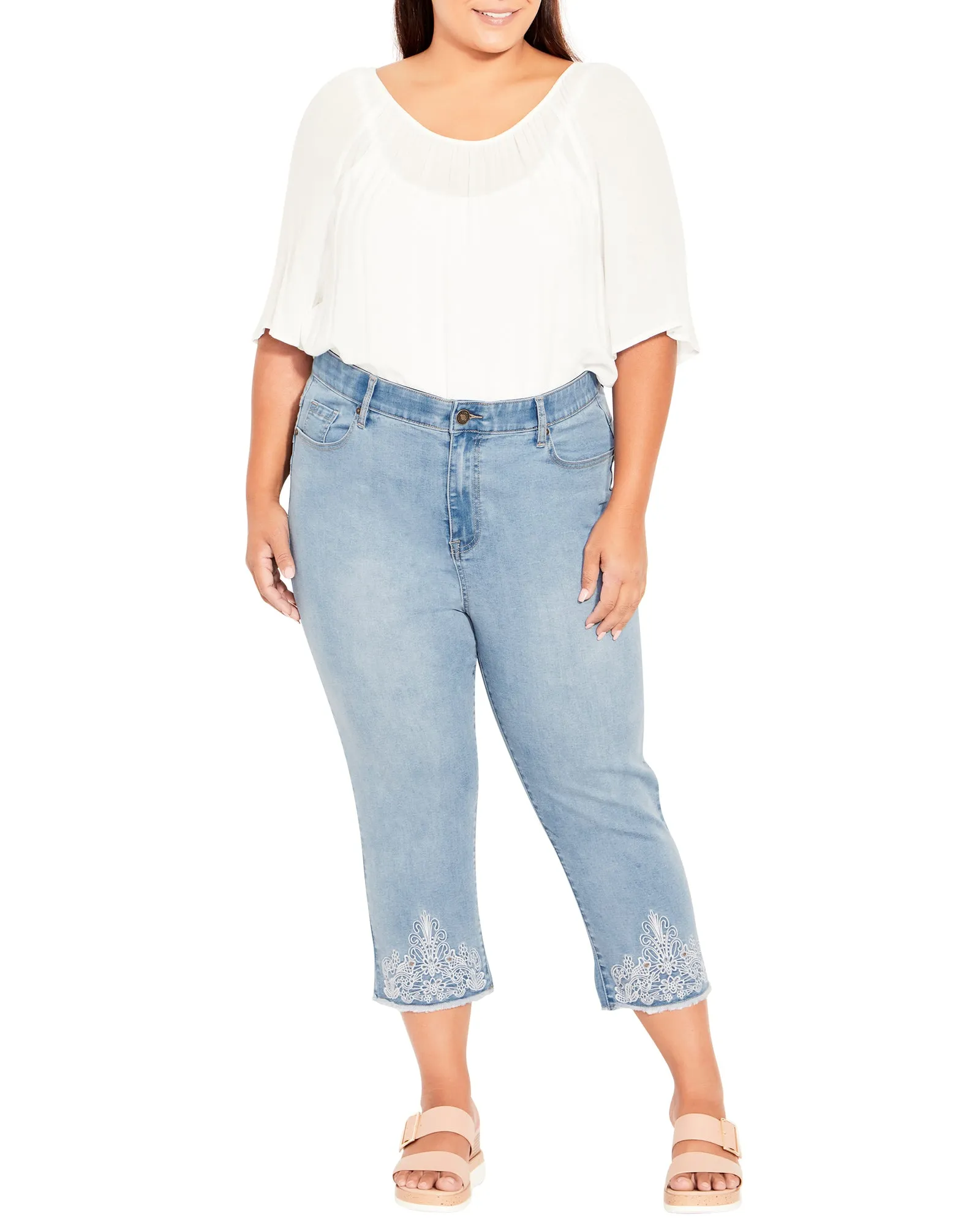 Sunburst Embellished Crop Jean | Light Wash