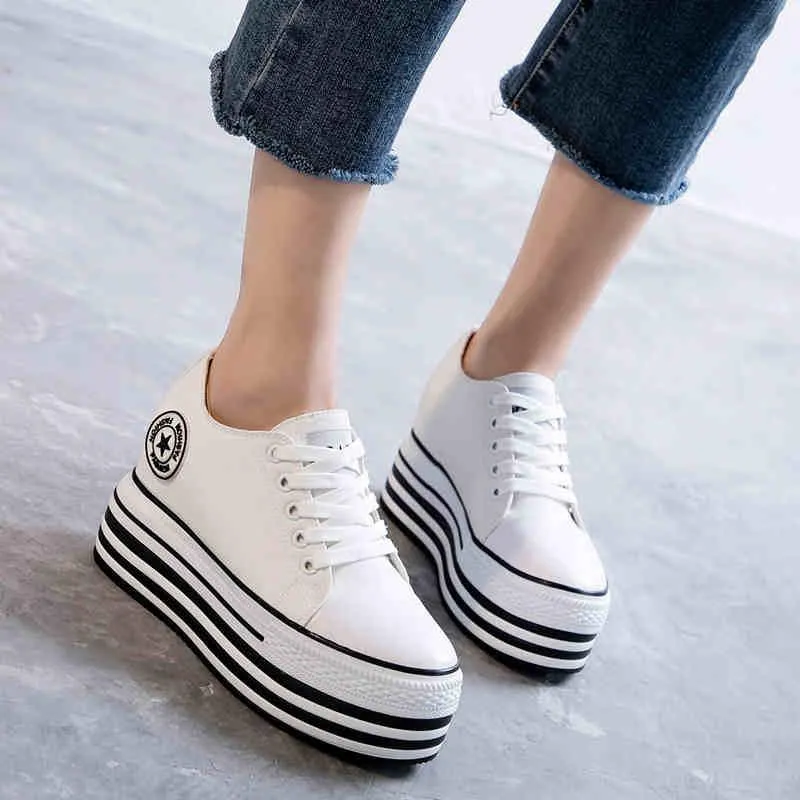 Women's Spring/Autumn Casual Canvas Sneakers